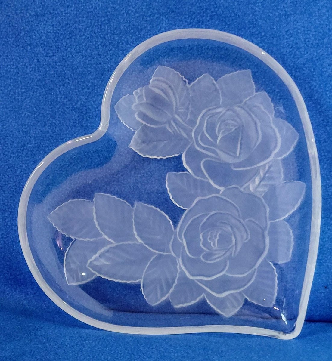 Vintage Studio Nova Winter Rose Heart Tray, Frosted Glass Trinket Dish, view 10