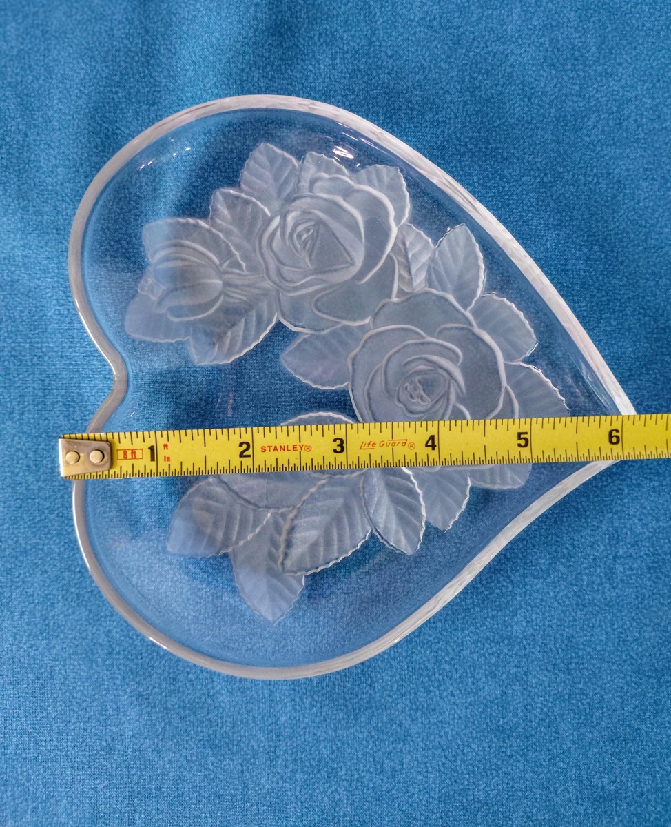 Vintage Studio Nova Winter Rose Heart Tray, Frosted Glass Trinket Dish, view 12
