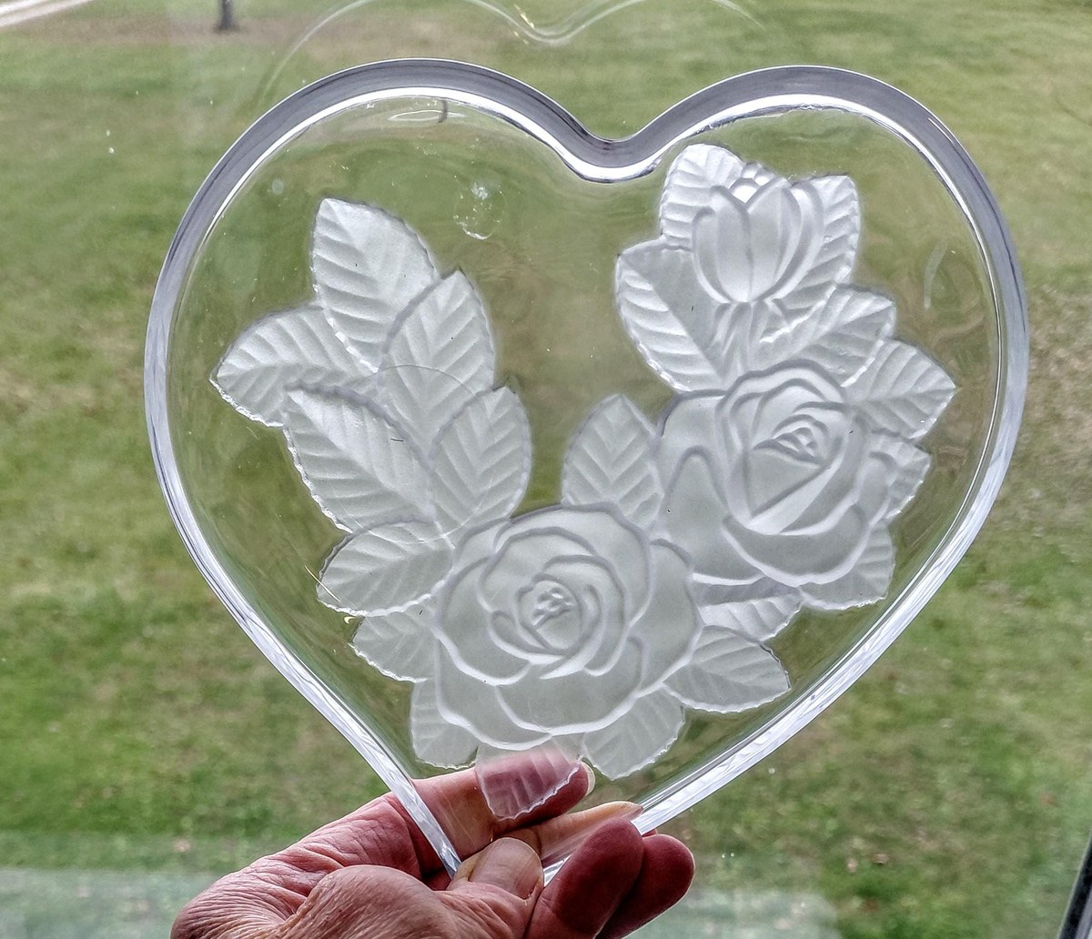 Vintage Studio Nova Winter Rose Heart Tray, Frosted Glass Trinket Dish, view 16