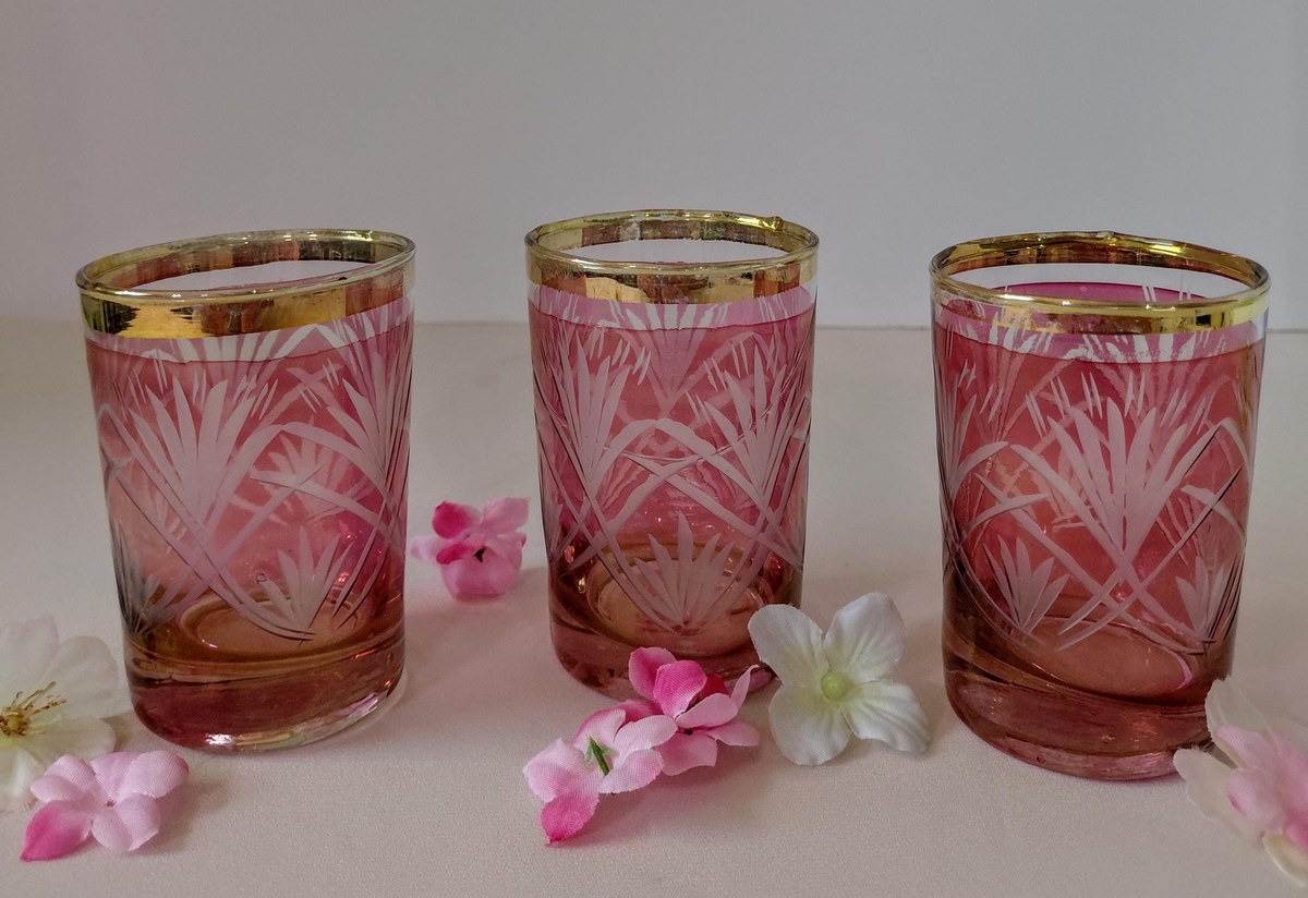 Antique French Cranberry Cut Glass tumblers with Gold Trim - Overlay, view 17