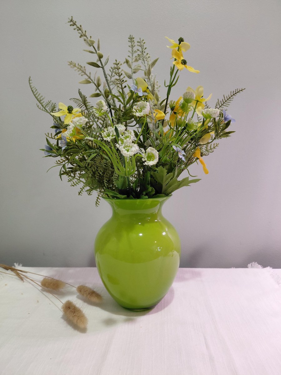 Vintage Lime Green Cased Art Glass Vase White Clear Layers 6.5”, view 16