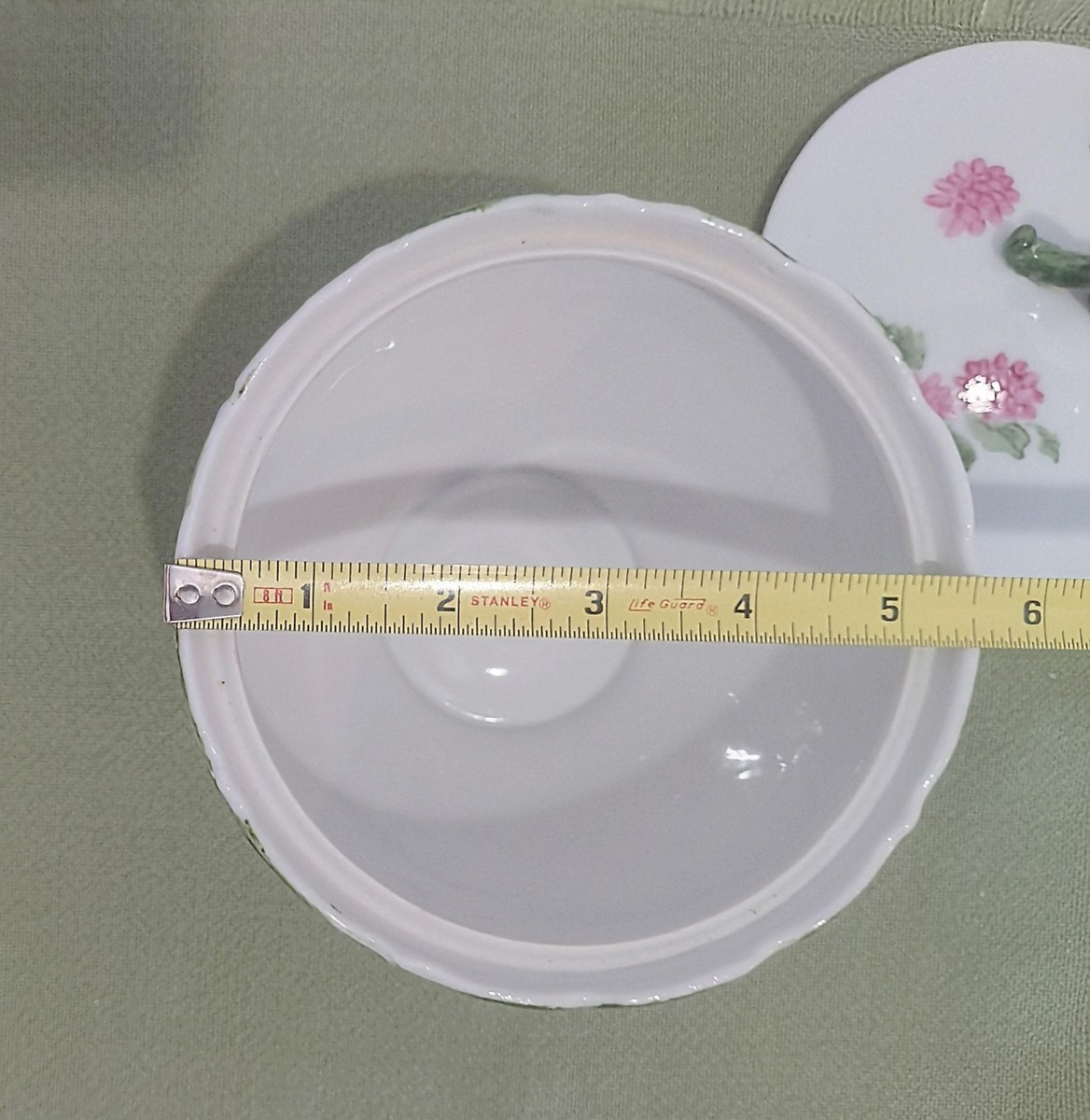 19th Century Floral porcelain Lidded Display bowl, view 12
