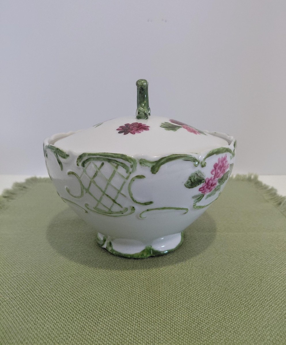 19th Century Floral porcelain Lidded Display bowl, view 15