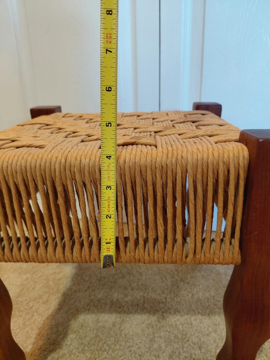 1970s Bluegrass Oakwood Handwoven Rush Footstool - Vintage Solid Oak Farmhouse Riser, view 10