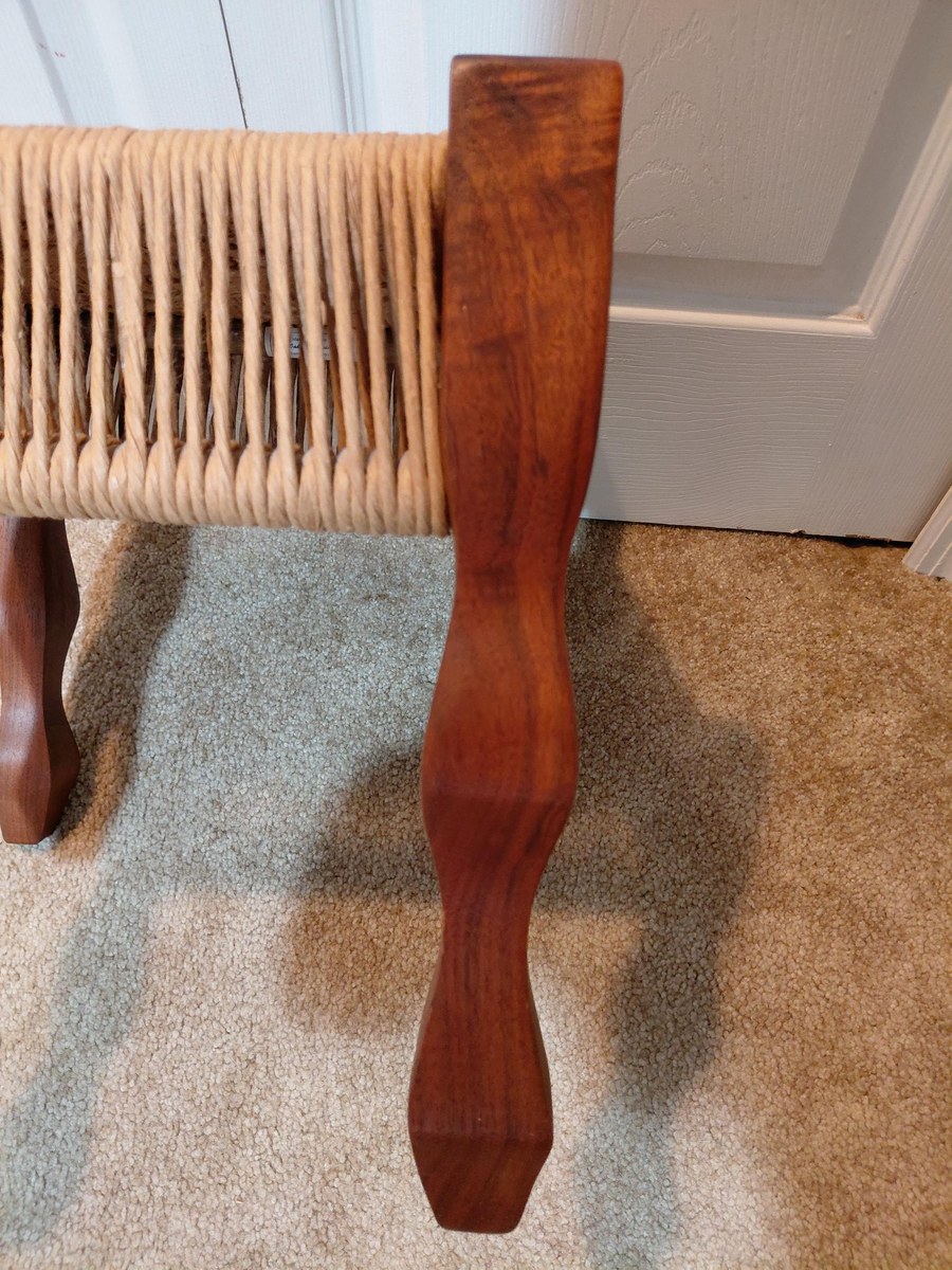 1970s Bluegrass Oakwood Handwoven Rush Footstool - Vintage Solid Oak Farmhouse Riser, view 13