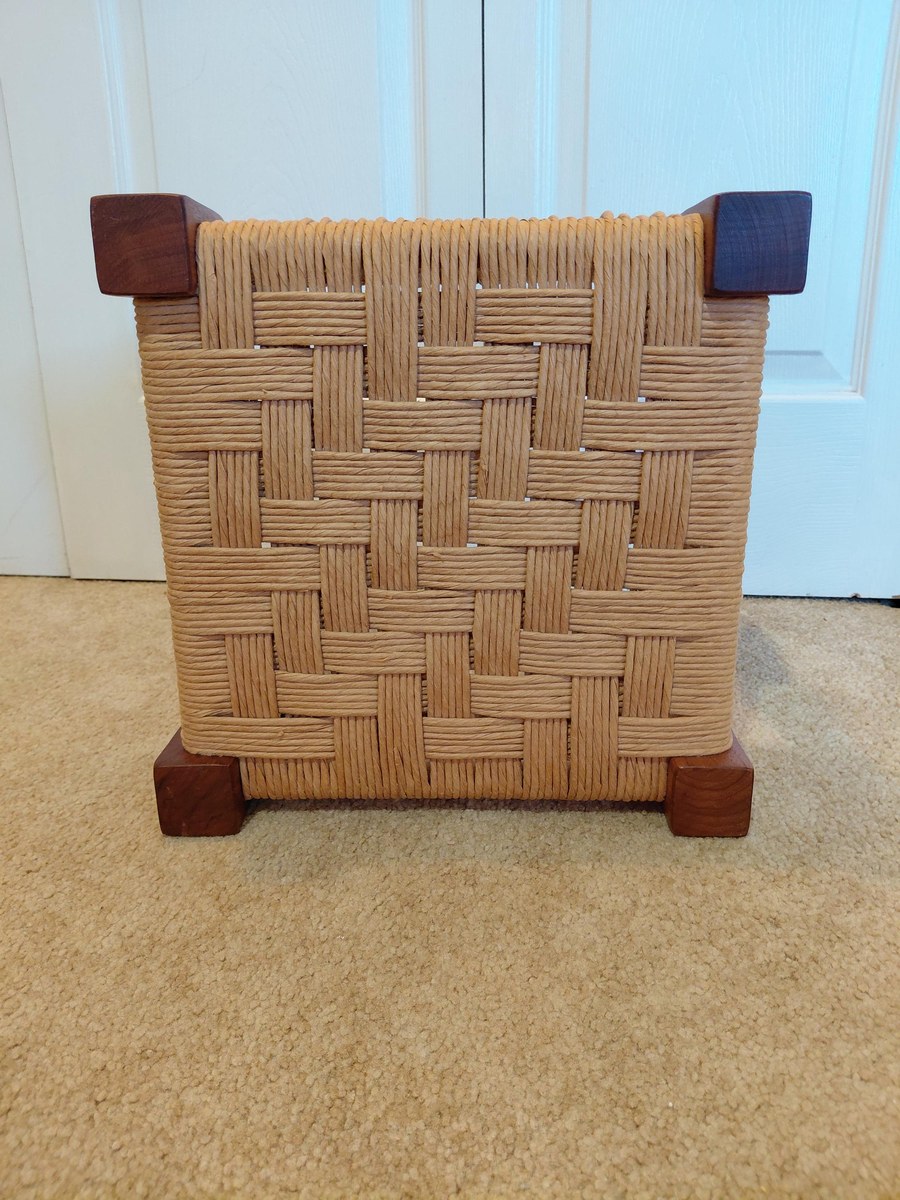1970s Bluegrass Oakwood Handwoven Rush Footstool - Vintage Solid Oak Farmhouse Riser, view 6