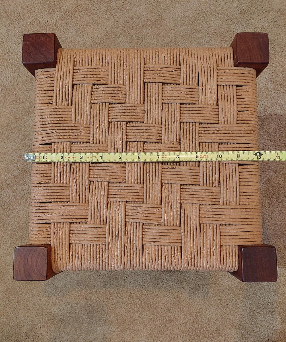 1970s Bluegrass Oakwood Handwoven Rush Footstool - Vintage Solid Oak Farmhouse Riser, view 9