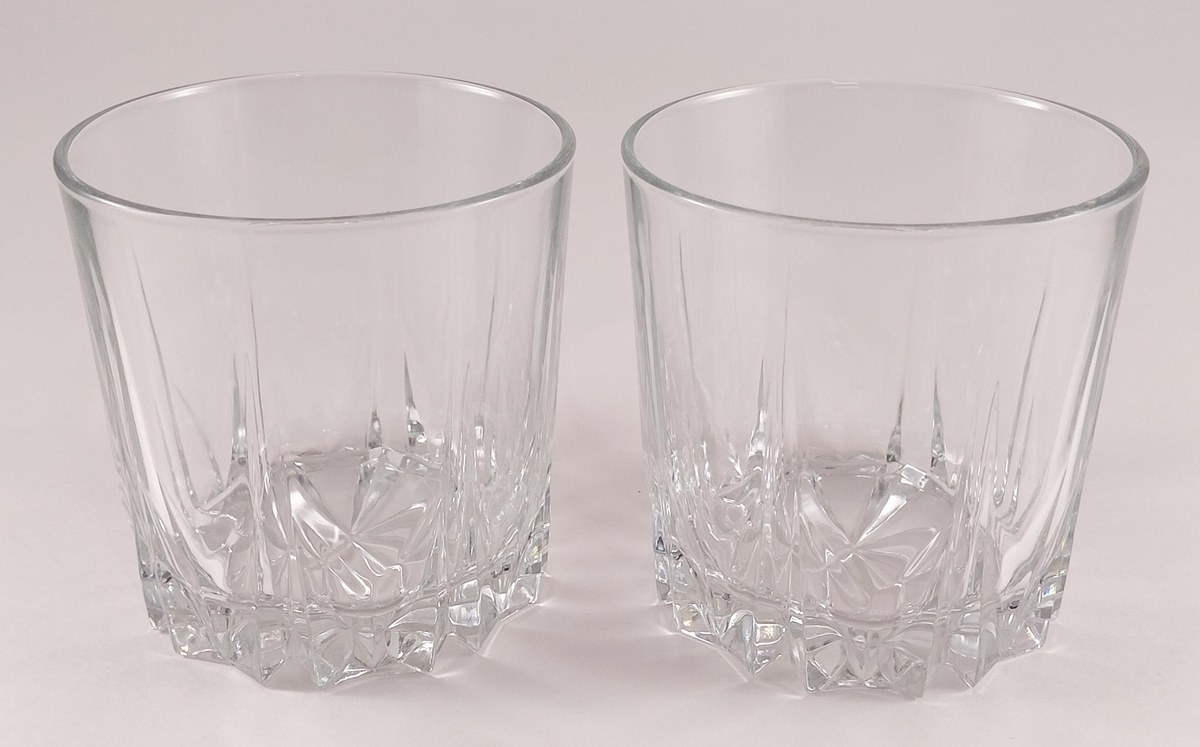 Vintage Mid Century Whiskey Glasses – Set of 2, view 7