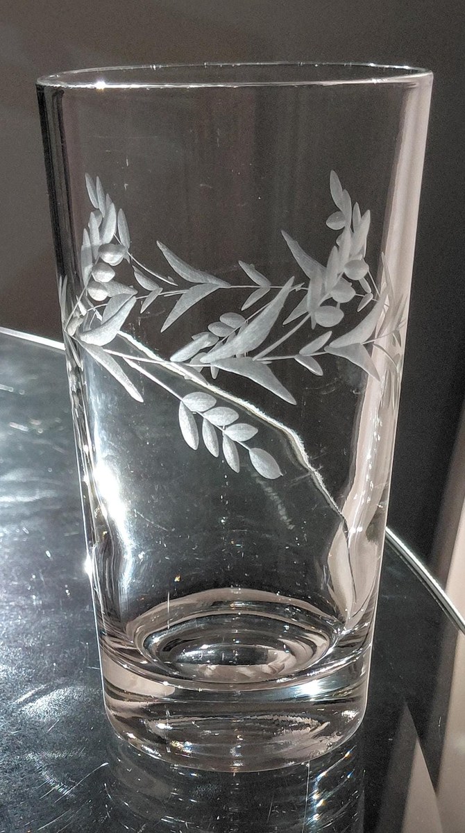 Vintage Javit Etched Leaf Tumblers Set of 3 MCM Acid Etched Glassware, view 18