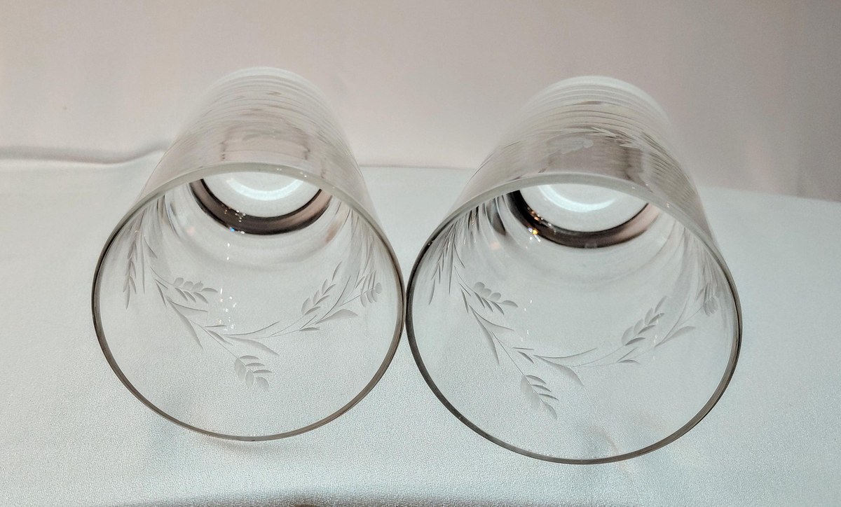 Vintage Javit Etched Leaf Tumblers Set of 3 MCM Acid Etched Glassware, view 6