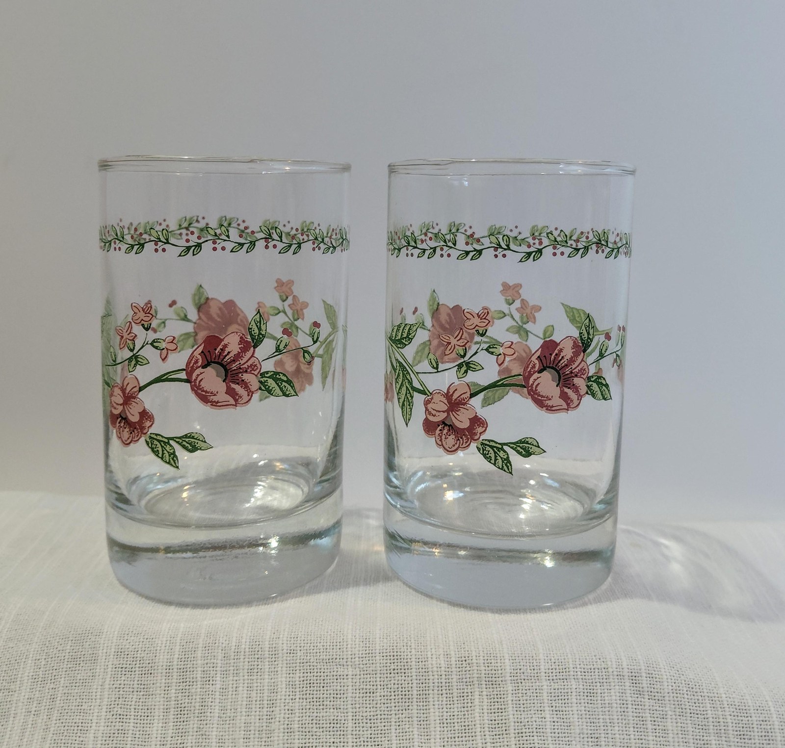 Farberware Clear Glass Tumblers Set of 2 8 oz Heavy Base Drinking Glasses 1990s