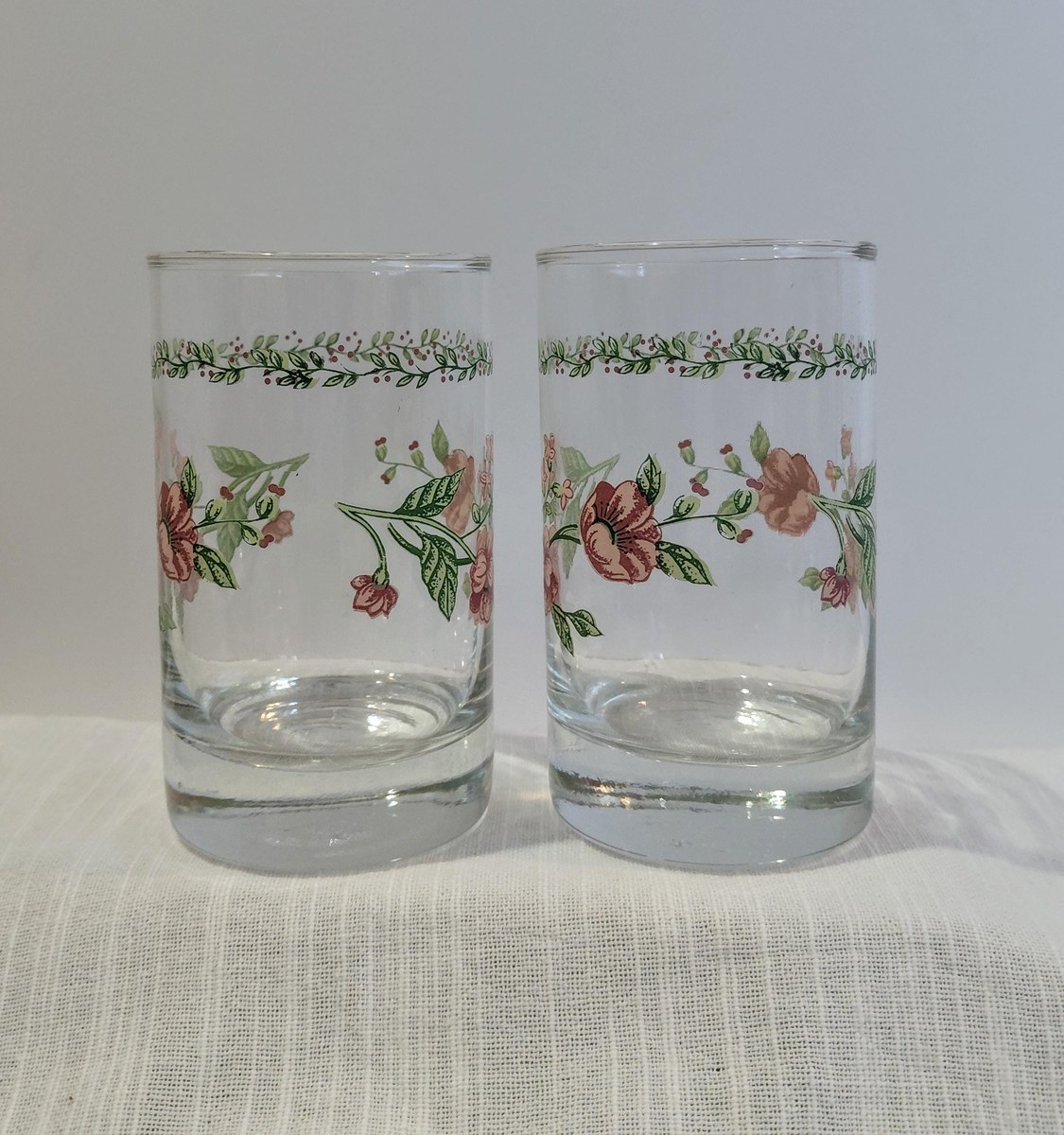 Farberware Clear Glass Tumblers Set of 2 8 oz Heavy Base Drinking Glasses 1990s, view 17
