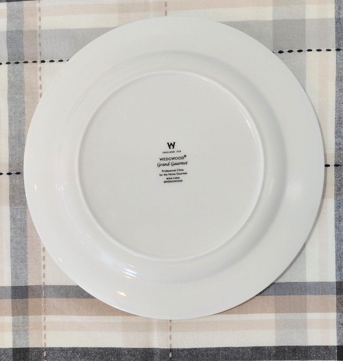 Wedgwood Grand Gourmet Chef Plates Set of 8 Bone China England, view 9