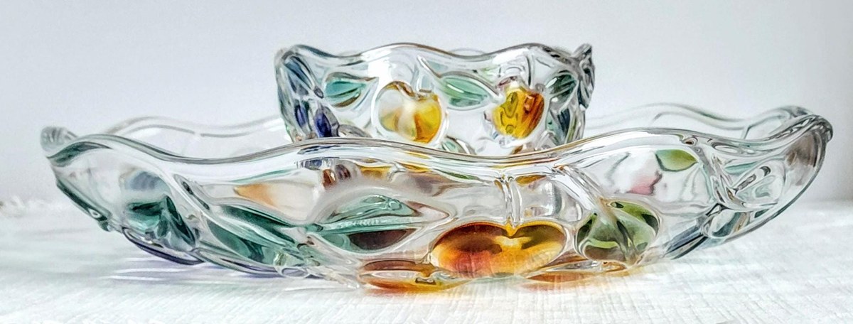 Mikasa Garden Harvest Chip and Dip Set Hand Painted Fruit Glass Serving Platter, view 9