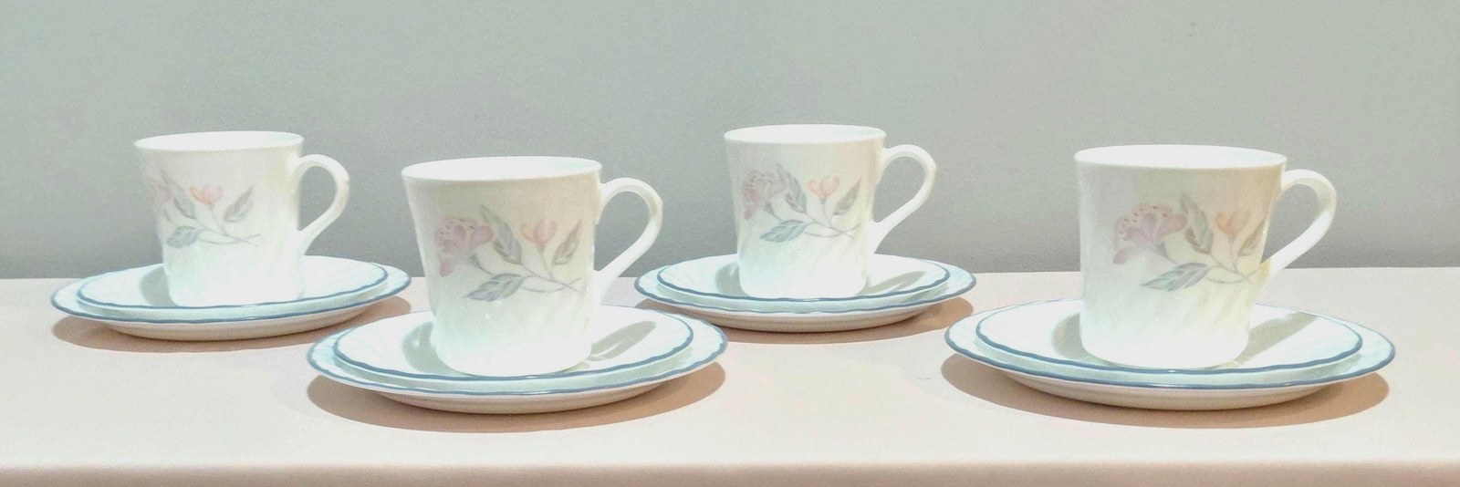 Corelle Pink Trio Swirl Tea Set Cups Saucers Plates 4 Sets