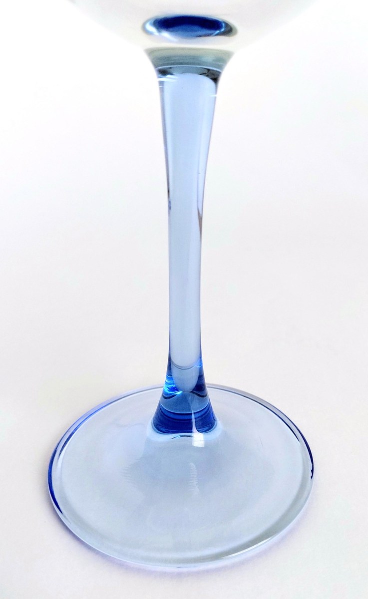 Vintage Blue Stem Wine Glasses Set of 3, Clear Goblets, 8 oz Wine Glasses, Replacement Stemware, Barware Set, Mismatched Glasses, view 3