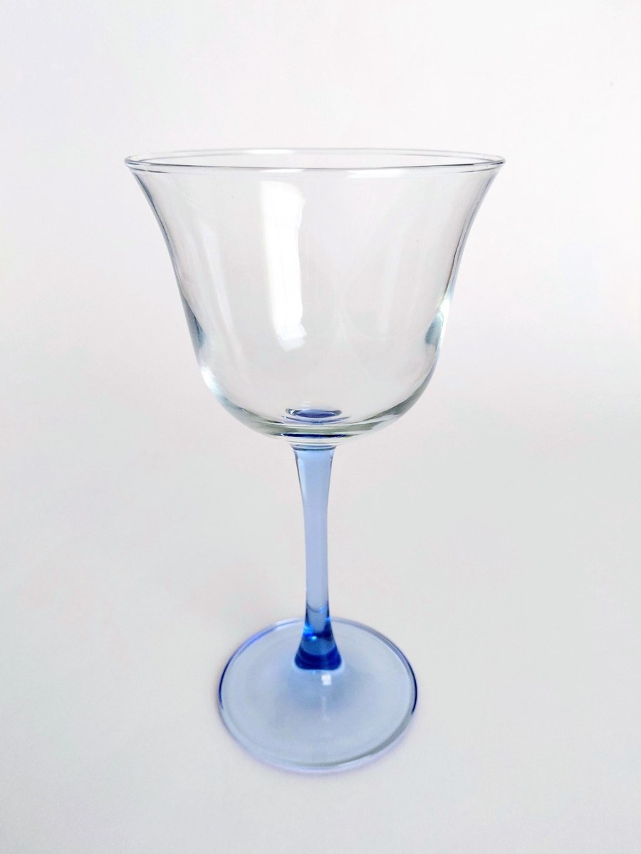 Vintage Blue Stem Wine Glasses Set of 3, Clear Goblets, 8 oz Wine Glasses, Replacement Stemware, Barware Set, Mismatched Glasses, view 4