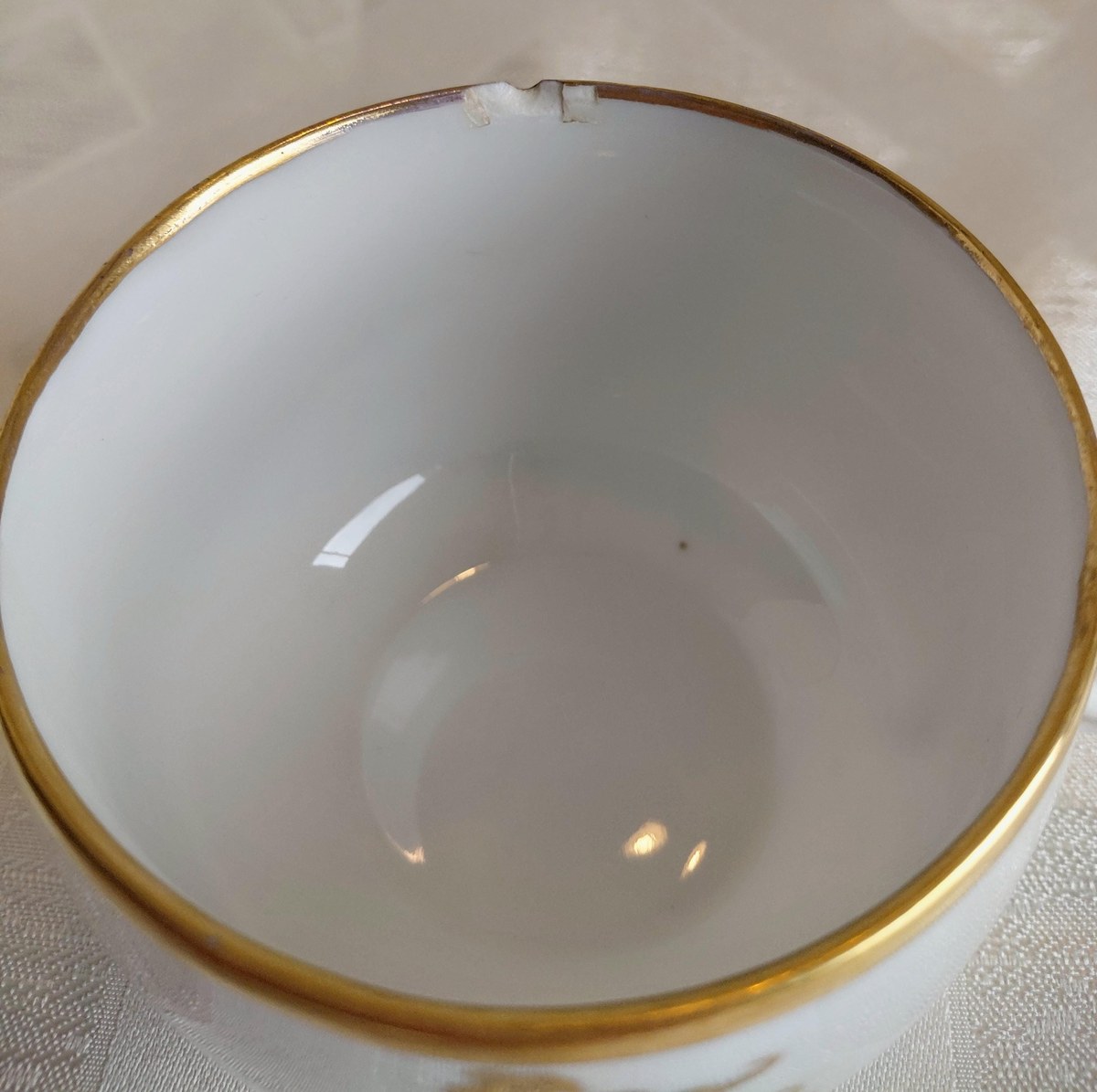 Vintage Weimar Germany Bone China Tea Set Hand Painted Heraldic Crest Gold Gilt Cups Saucers Dessert Plates Mid Century, view 16
