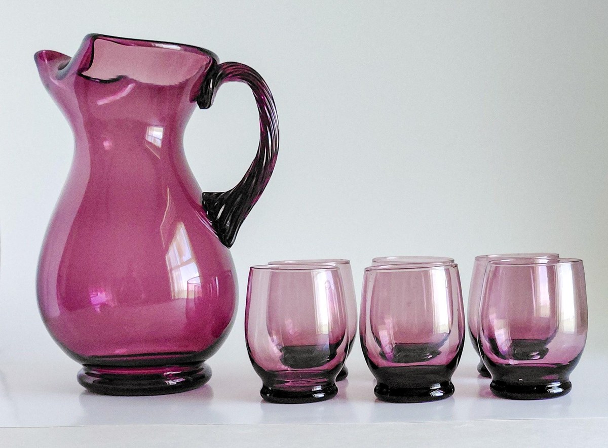 Vintage Italian Amethyst Glass Pitcher Set Hand Blown Purple Bubble Glass 7 Piece Drinkware Made in Italy, view 17