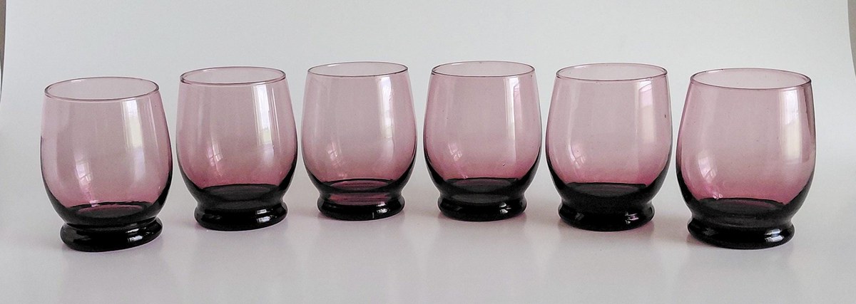 Vintage Italian Amethyst Glass Pitcher Set Hand Blown Purple Bubble Glass 7 Piece Drinkware Made in Italy, view 8
