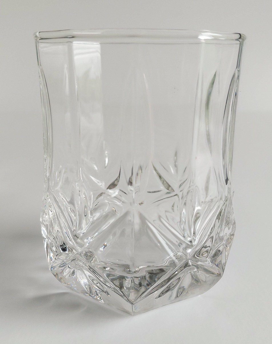 Luminarc Double Old Fashioned Glasses Set of 2, Vintage Cut Glass Rocks Tumblers, 10 oz Whiskey Bourbon Barware, view 3