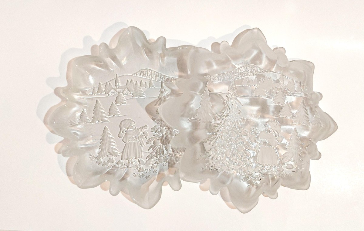 Mikasa Christmas Story Bonbon Plates Set of 2, Vintage Walther Glas Germany Frosted Glass Candy Dish, 9.75 Inch, view 16