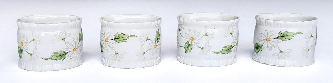 Lefton Daisy Napkin Rings Set of 4, Vintage 1976 Hand Painted Japan Porcelain, Cottagecore Spring Table Decor, view 2
