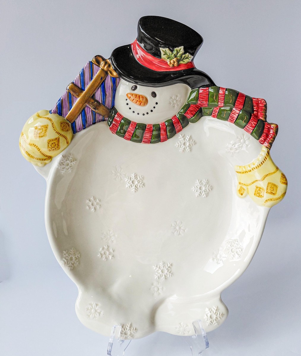 Fitz & Floyd Frosty Folks Snowman Platter, Vintage 1990s Christmas Wall Hanging Cookie Tray Gift, 14.5 Inch, view 2
