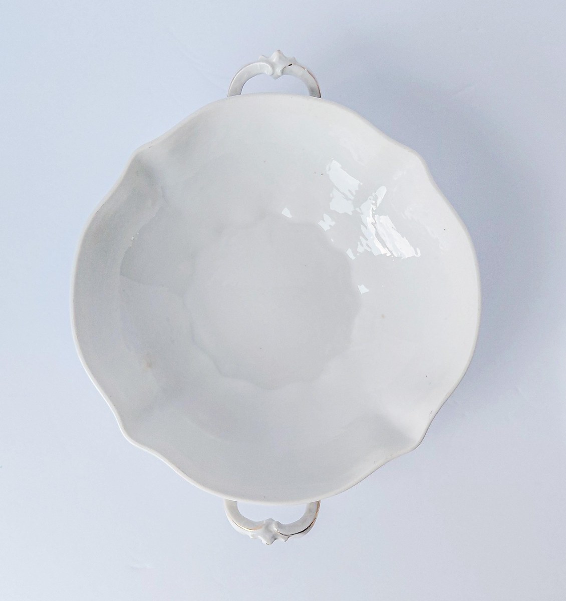 Habsburg HAB95 Round Covered Vegetable Bowl, Antique Austrian Porcelain Pink Floral Serving Bowl, 1892-1909 China, view 4