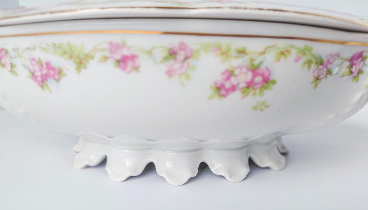 Habsburg HAB95 Oval Covered Vegetable Bowl, Antique Austrian Porcelain Pink Floral Serving Dish, 1892-1909 Victorian, view 11