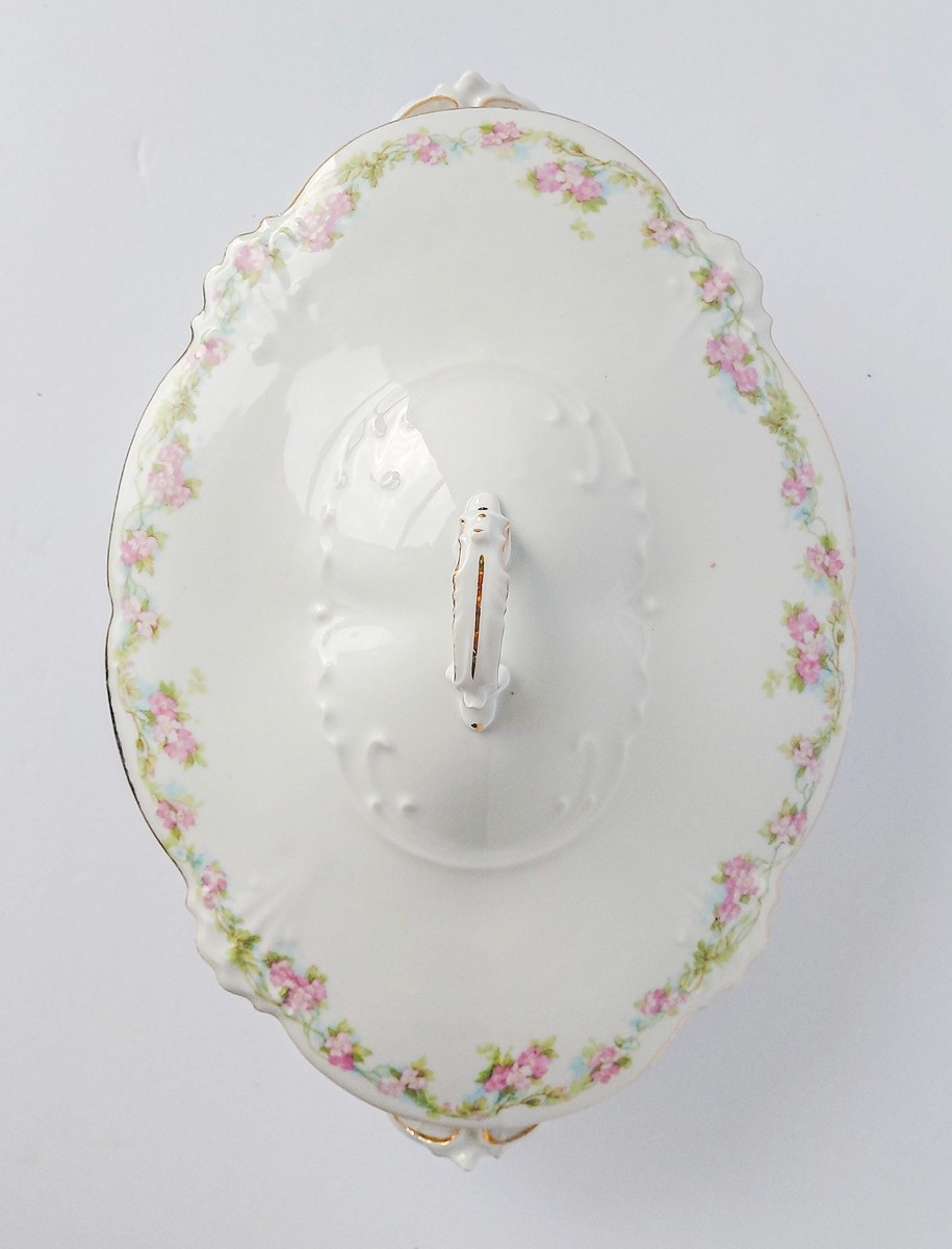 Habsburg HAB95 Oval Covered Vegetable Bowl, Antique Austrian Porcelain Pink Floral Serving Dish, 1892-1909 Victorian, view 4