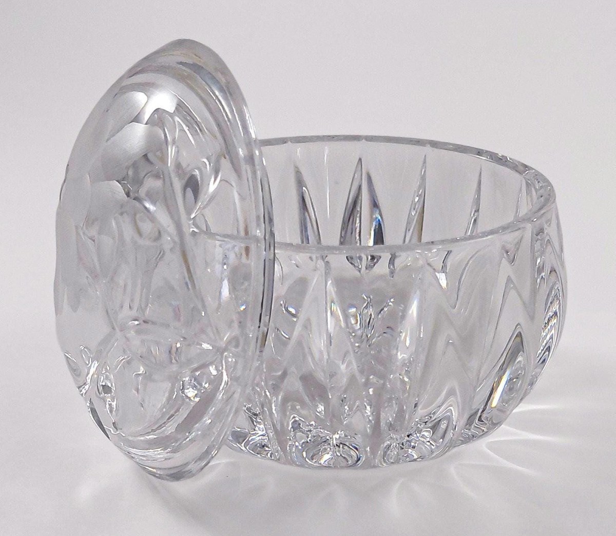 Princess House Heritage Romance Crystal Vanity Box #804, Vintage 1988 West Germany Lead Crystal Trinket Box, view 19