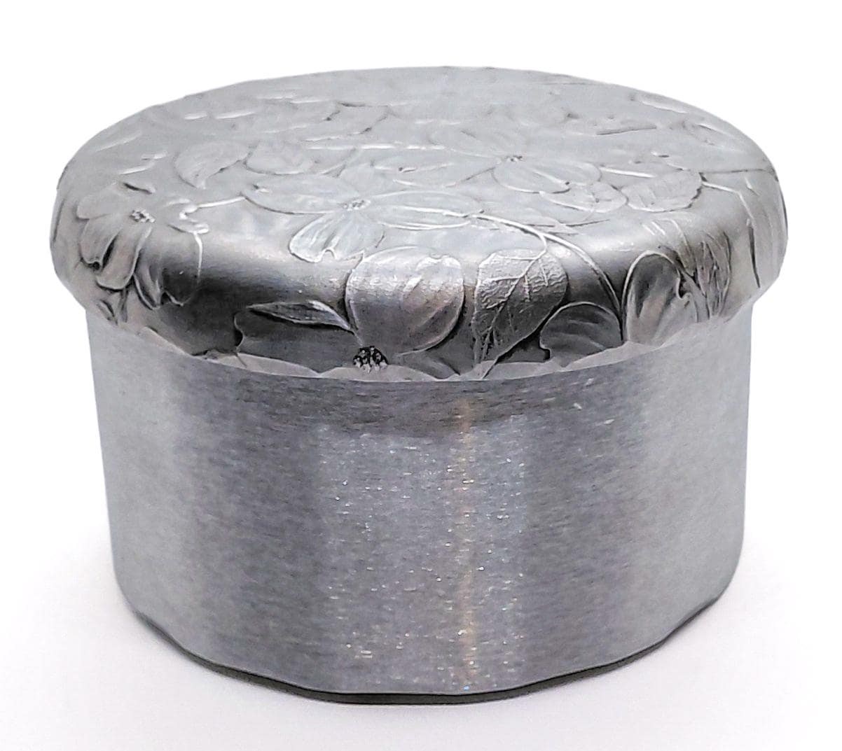 Wendell August Forge Dogwood Trinket Box, Vintage Hand Hammered Aluminum Jewelry Box, 1990s Repousse Keepsake