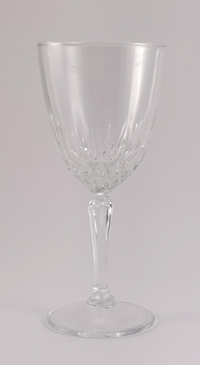 Luminarc Diamant Wine Glasses Set of 6, Vintage French Pressed Crystal Goblets, 1970s Faceted Barware Stemware, view 4