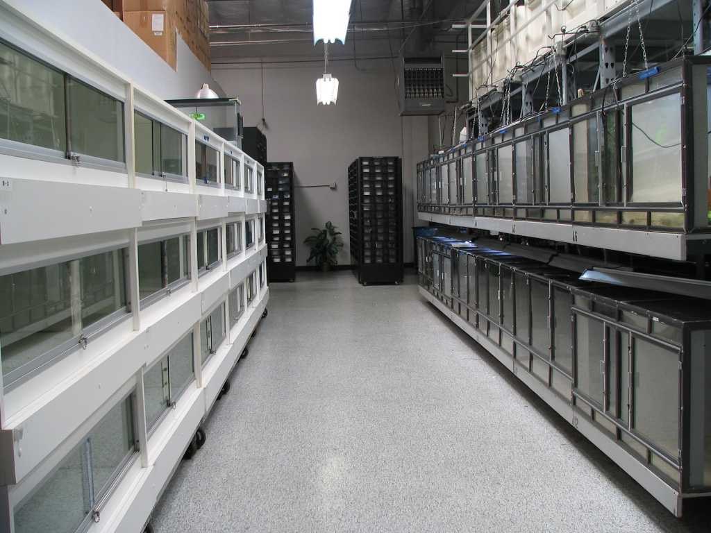 California Zoological Supply facility, photo 15