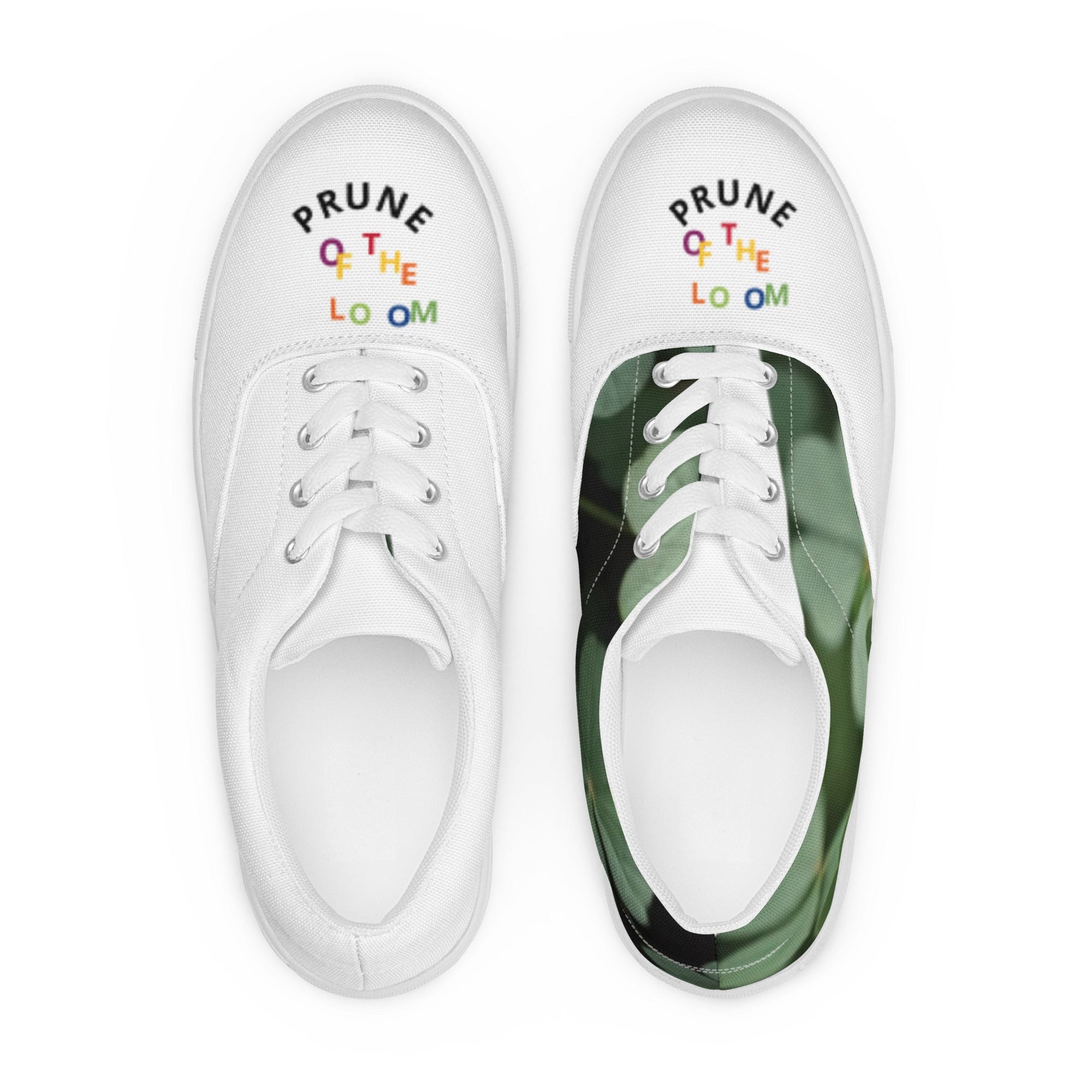 Women’s lace-up canvas shoes