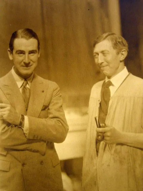 Lee Lawrie in his youth, Portraits, records & studio life