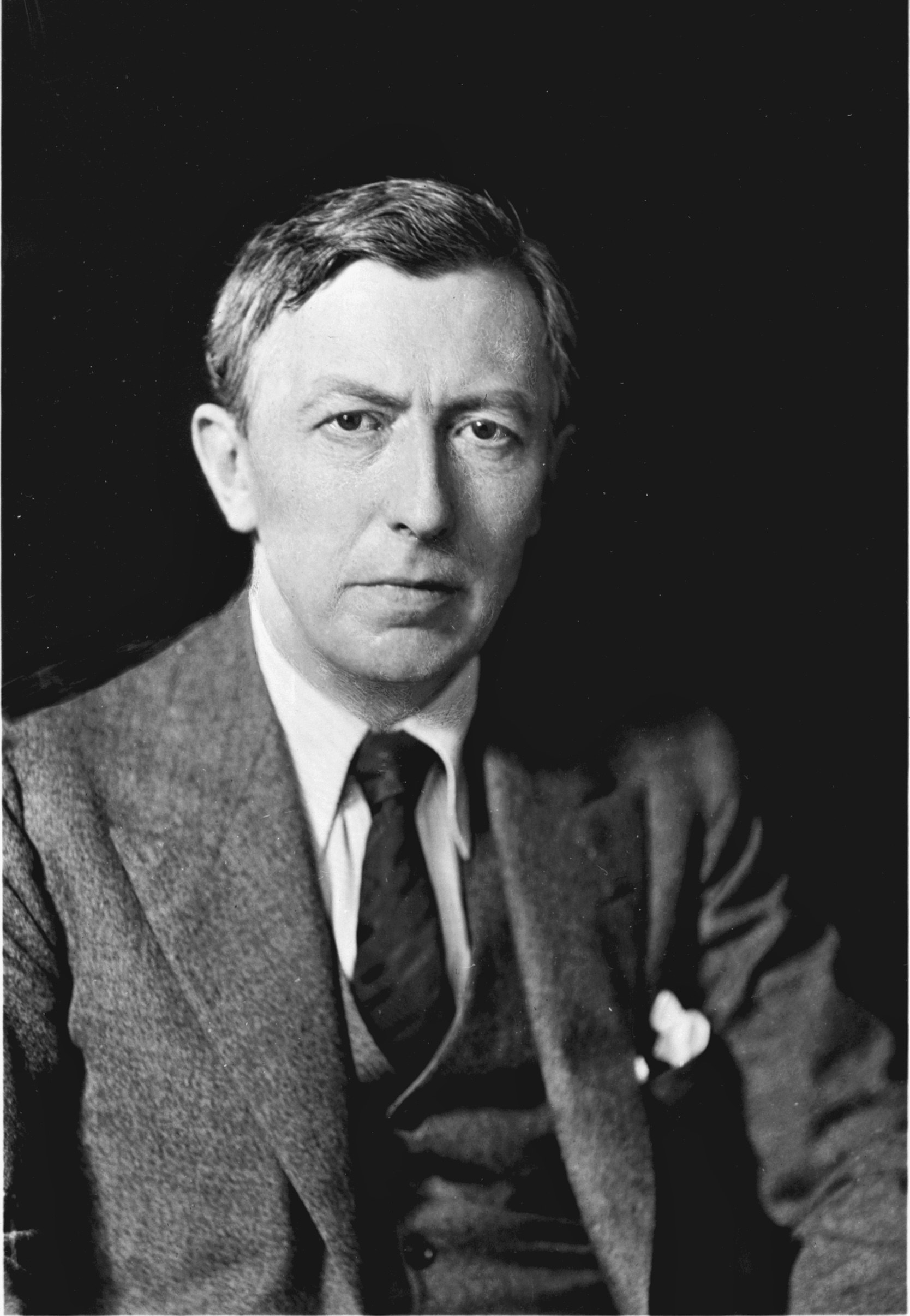 Portrait of Lee Lawrie