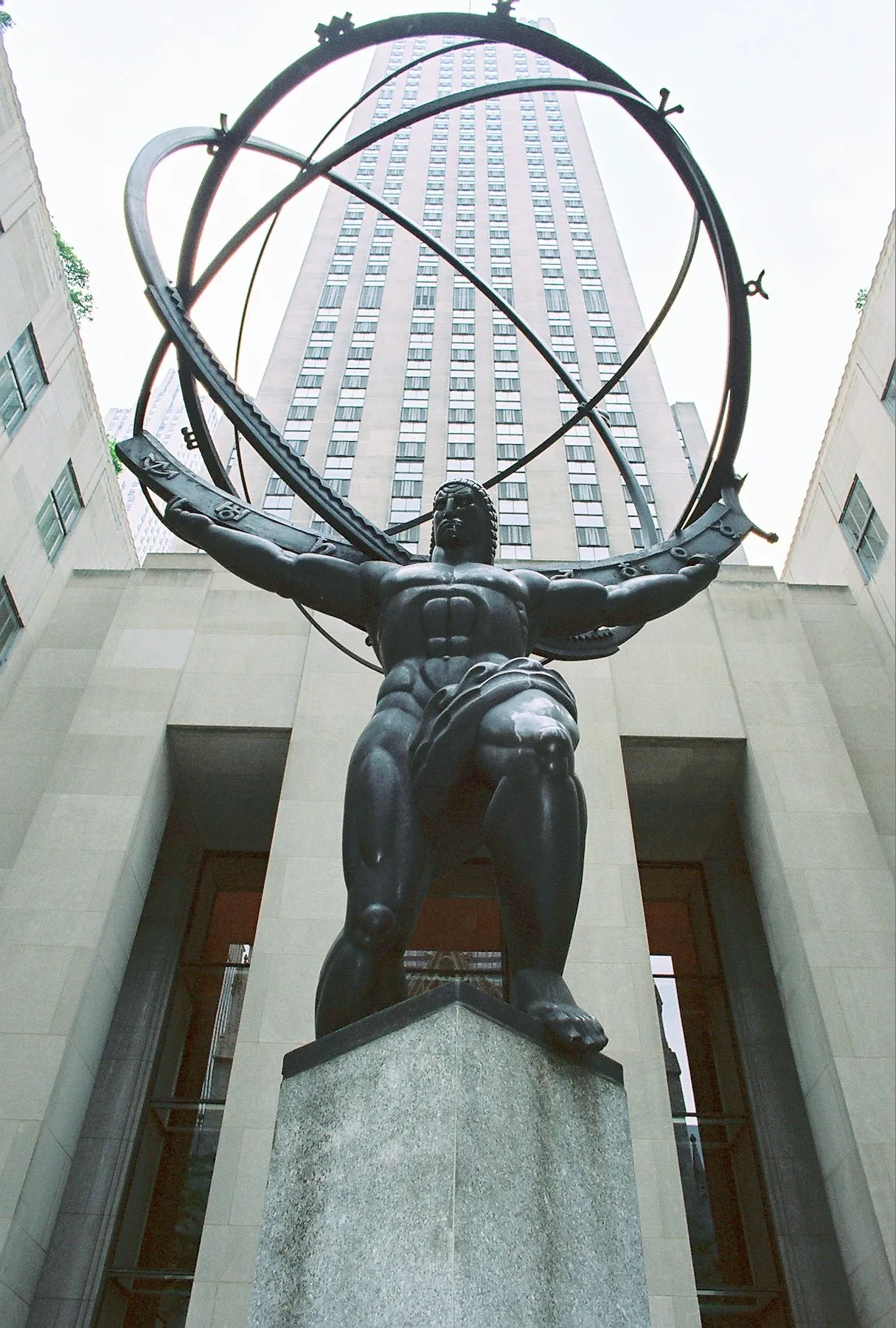 Atlas sculpture at Rockefeller Center