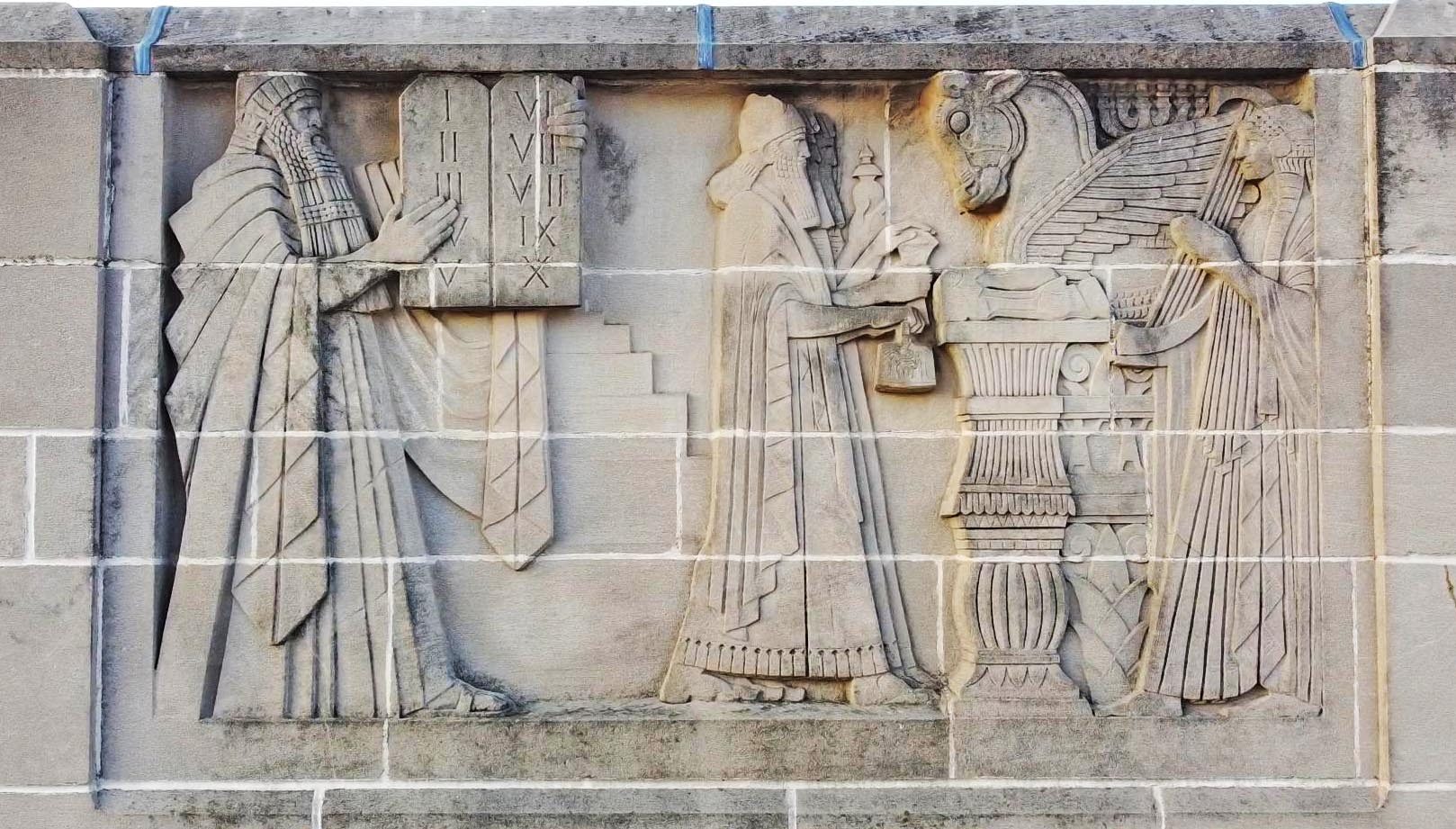Color photograph of Moses Bringing the Law from Sinai at the Nebraska State Capitol