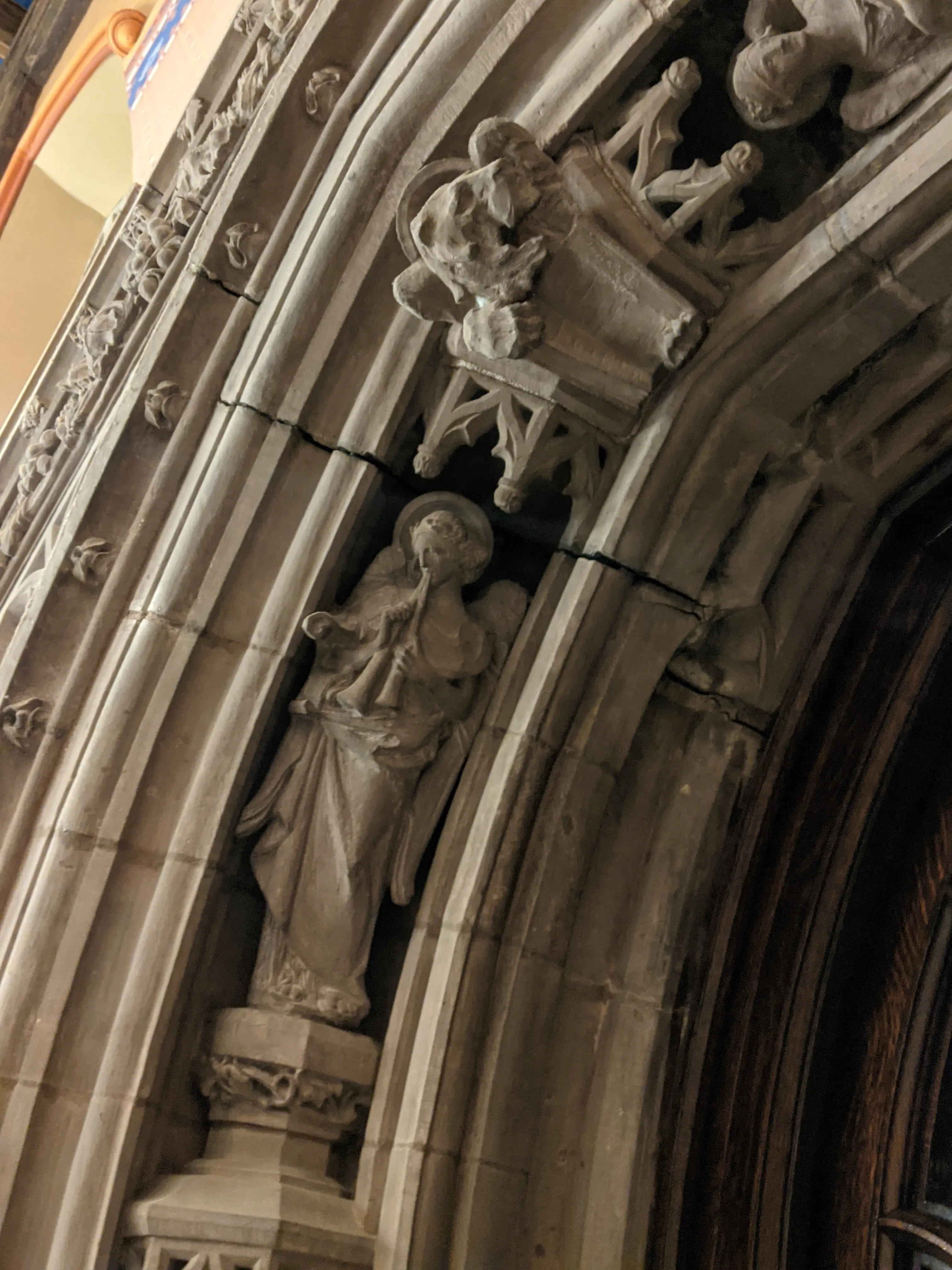 Portal sculpture detail, Brooklyn, New York · 1910