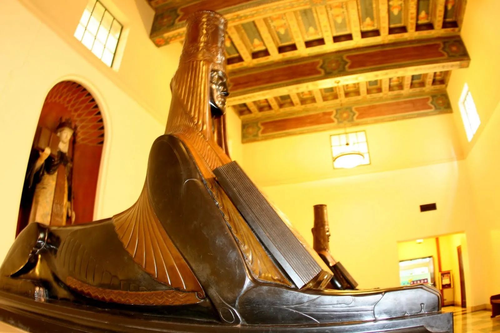 The Left Sphinx, Los Angeles Central Public Library · 1927