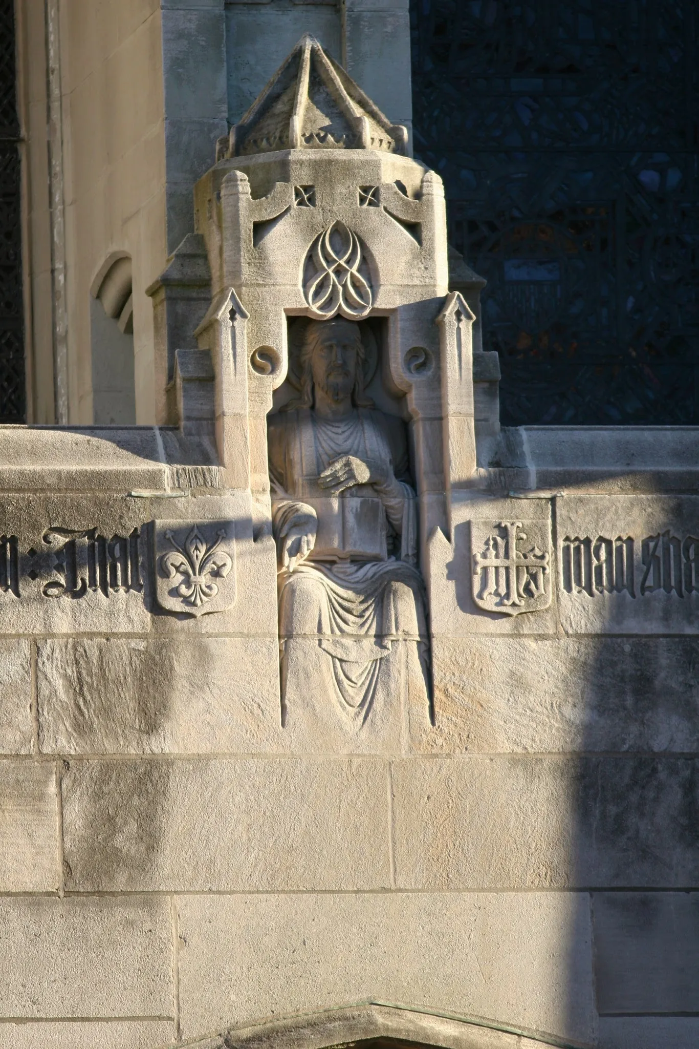 Sculptural figure above the entrance, New York City