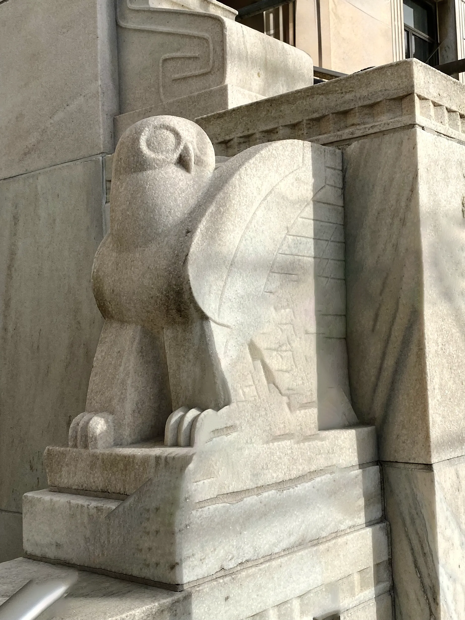 This owl is on the south entrance., Library of Congress · 1939