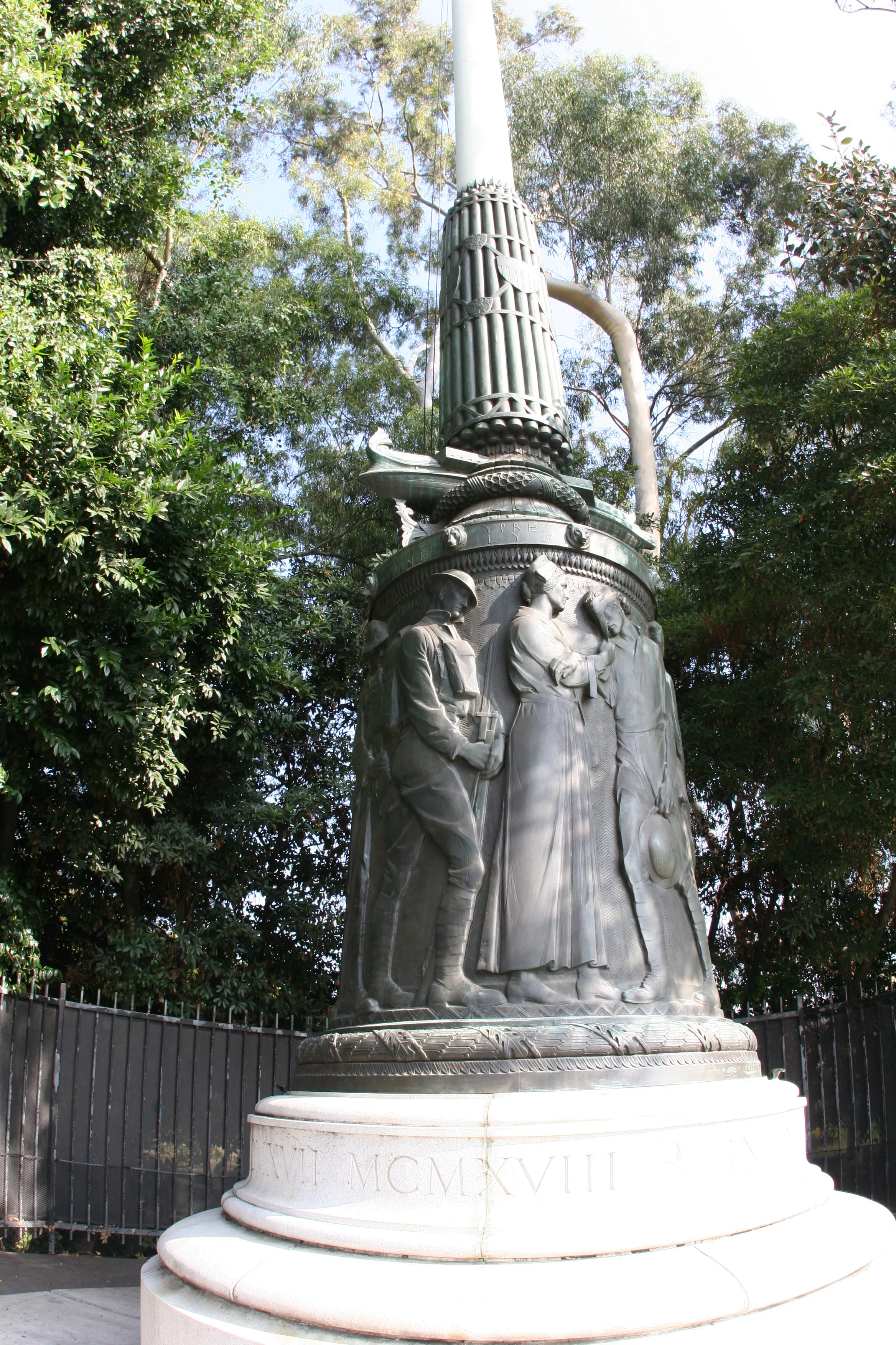 Photograph of The memorial base and inscription, from Lee Lawrie’s Pasadena, California · 1923 collection.