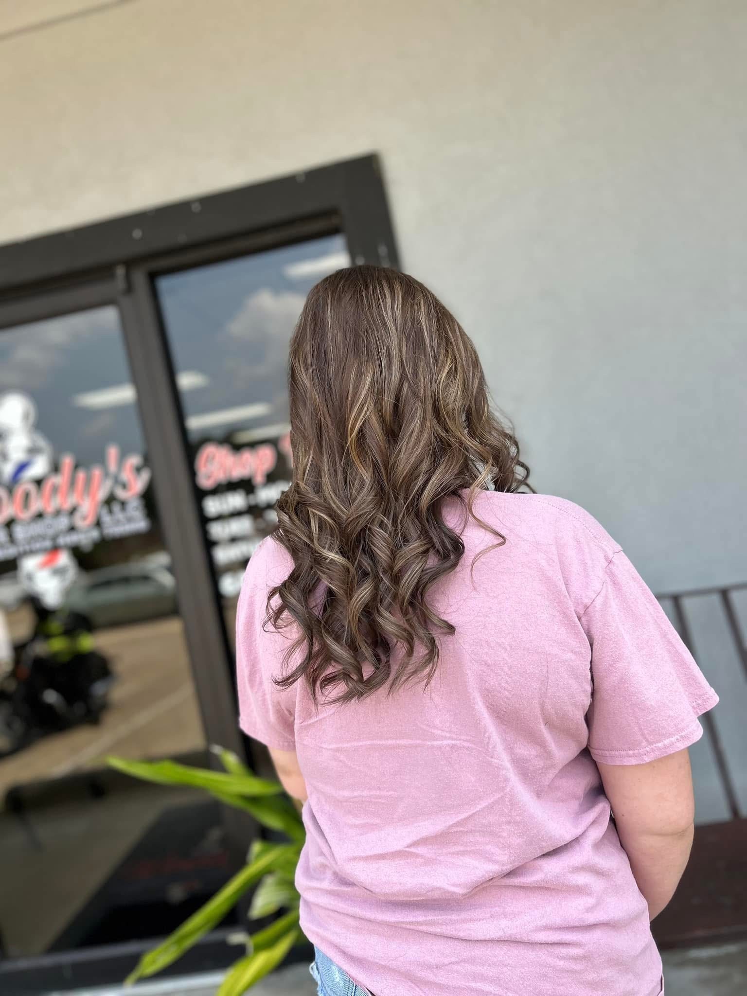 Woody’s Barber Shop and The Color Room client style, photo 21