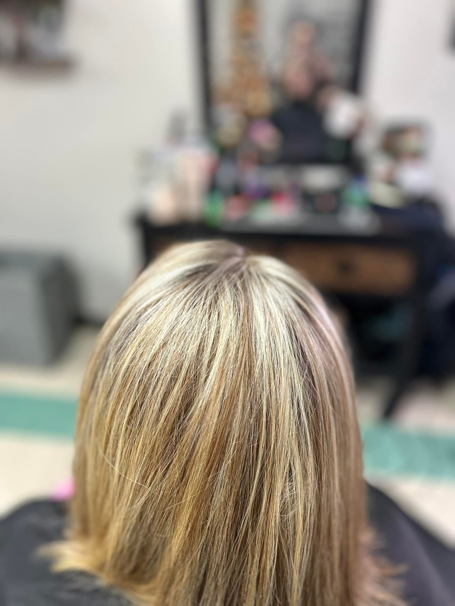 Woody’s Barber Shop and The Color Room client style, photo 32
