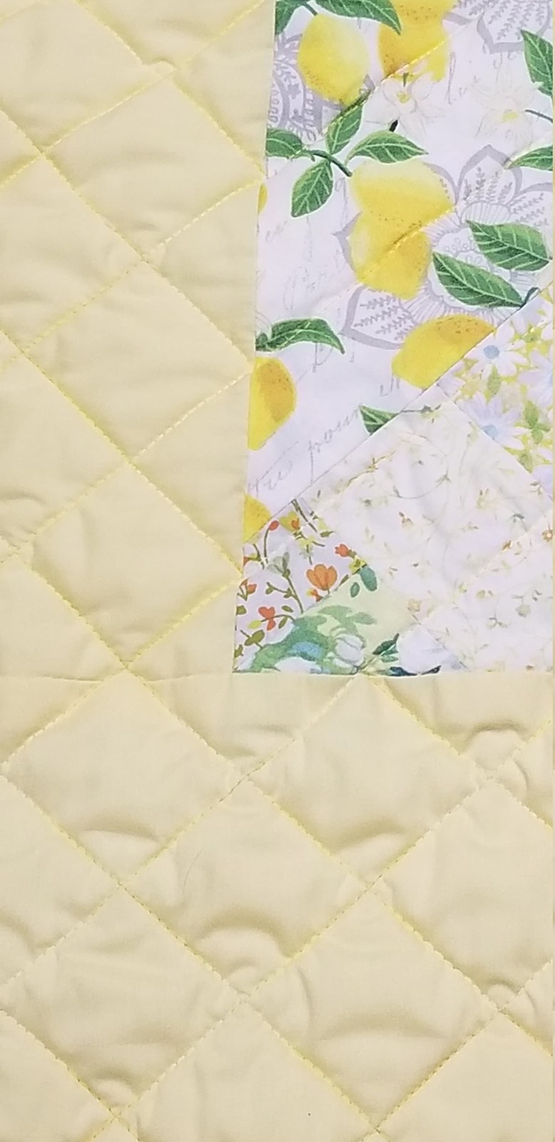 Handmade Lemon Print Cotton Baby Quilt: Play Mat, Tummy Time Blanket (35"x39"), view 2