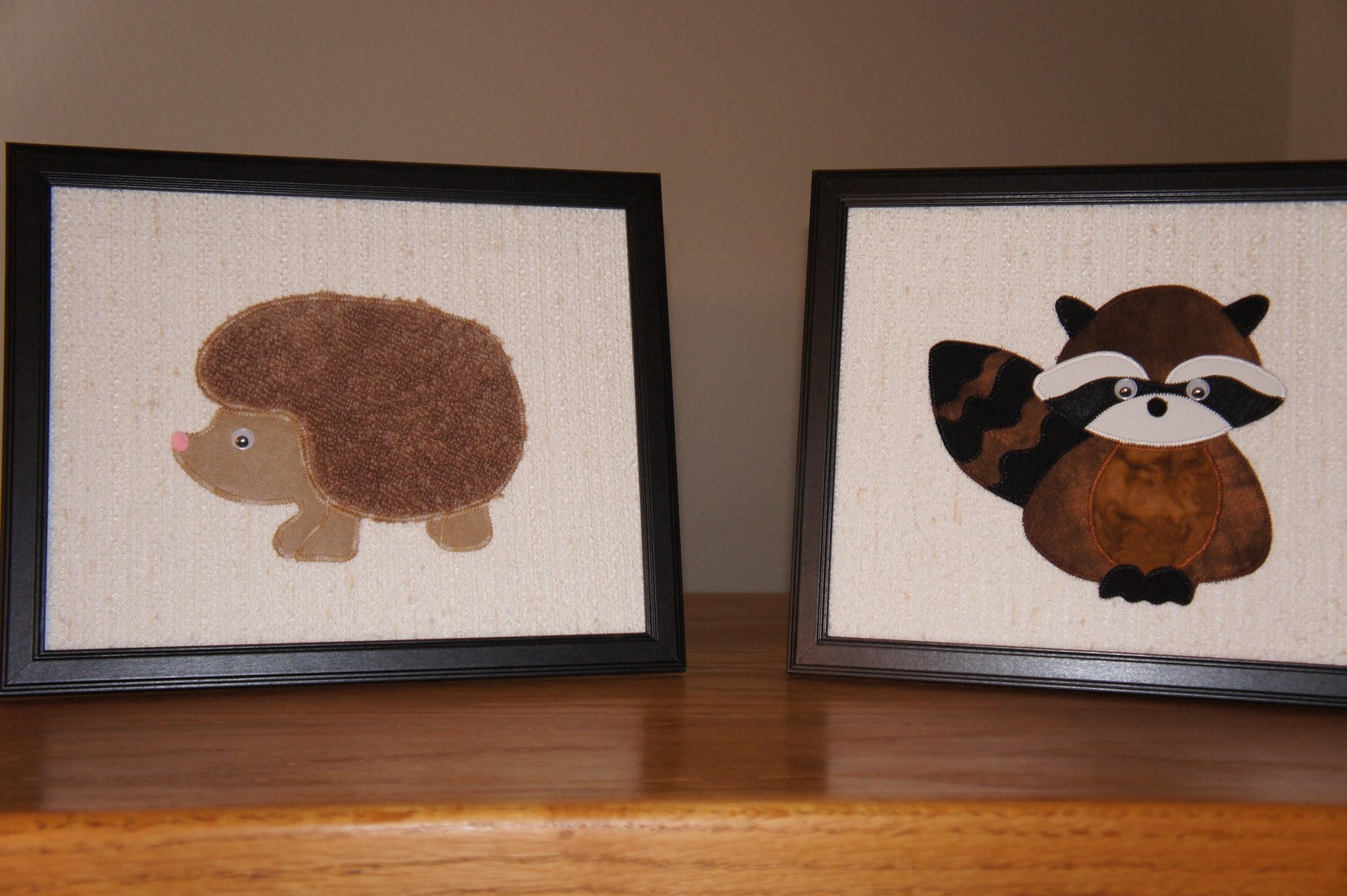 Woodland Animal Applique Wall Art Set, Fox Deer Raccoon Hedgehog Nursery Decor, view 6