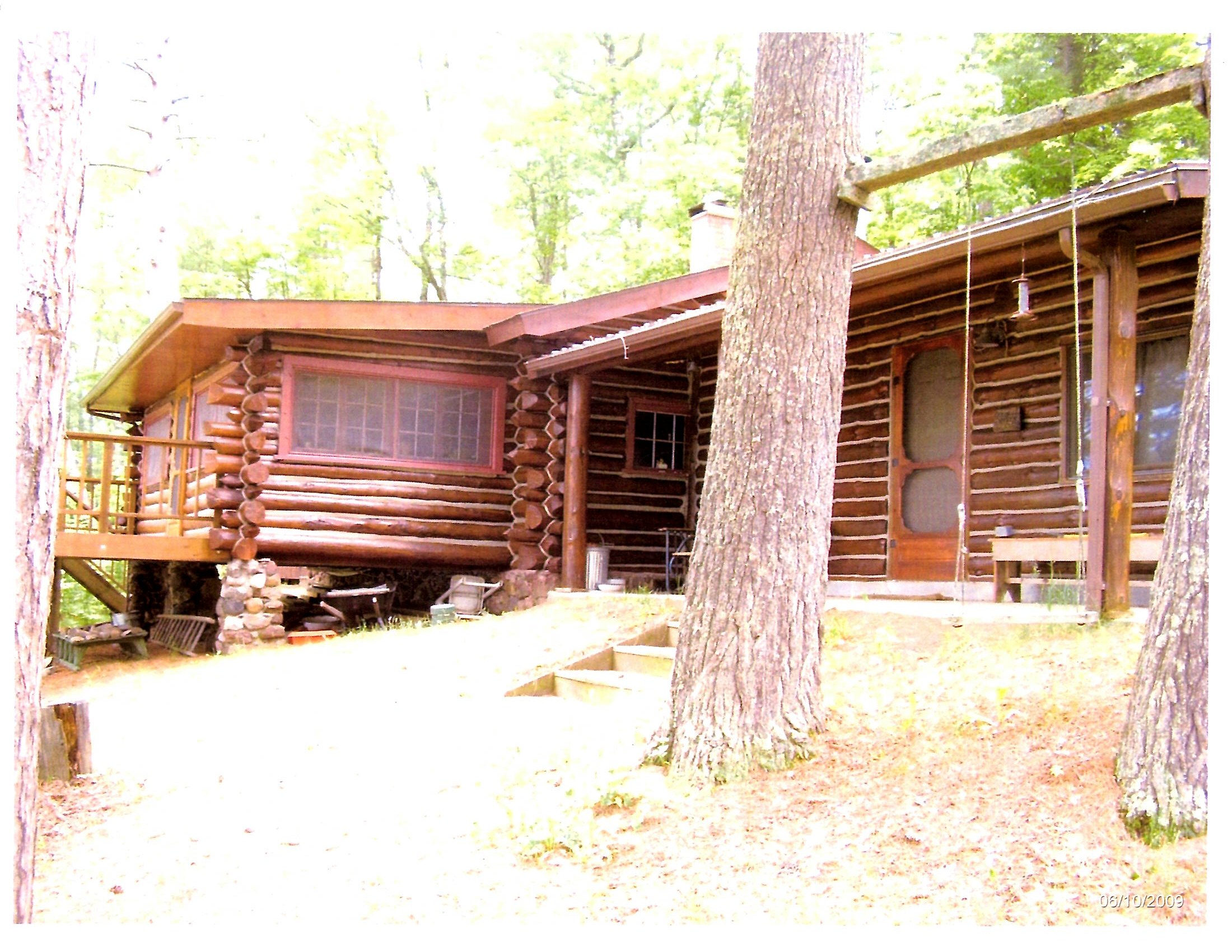 Timber detail on a restored log home